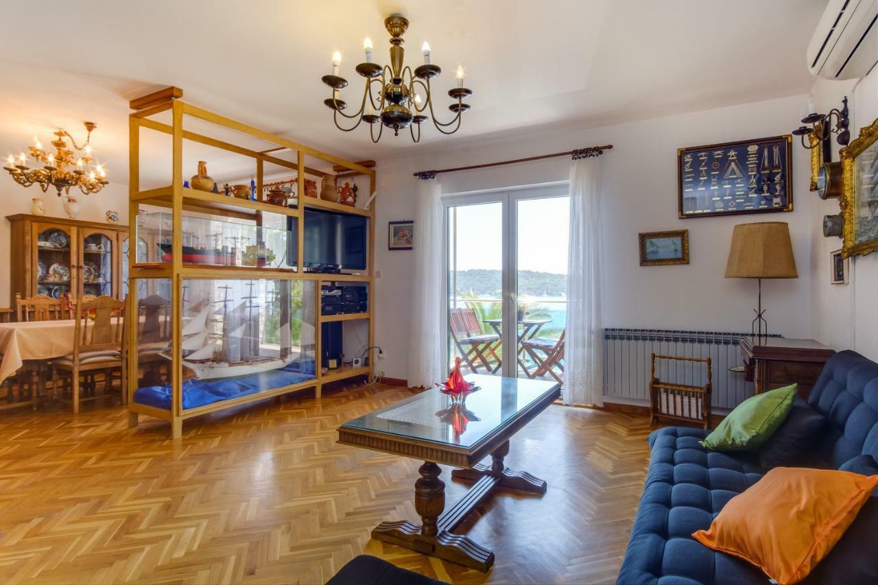 Villa Magnolia Mali Losinj Luaran gambar