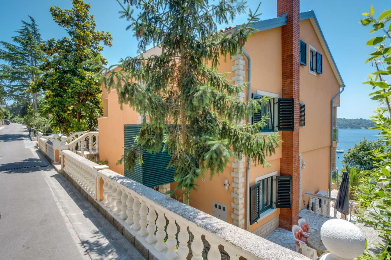 Villa Magnolia Mali Losinj Luaran gambar